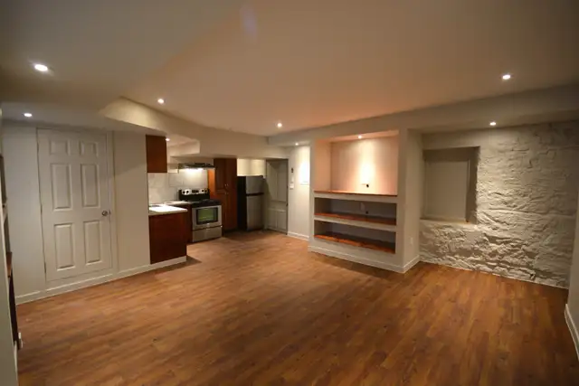 Bachelor unit in Durand