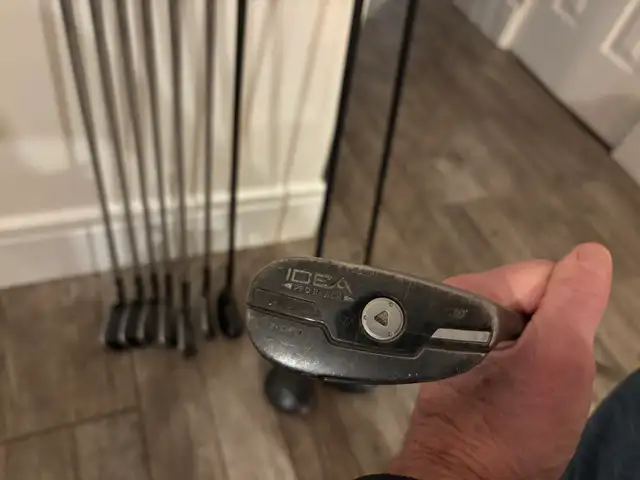 men’s Taylor made  golf clubs in Golf in Penticton - Image 6