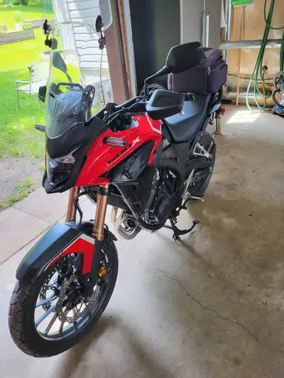 2023 Honda CB 500x Adventure Touring motorcycle. Mint condition, no accidents, no scratches,, meticu...