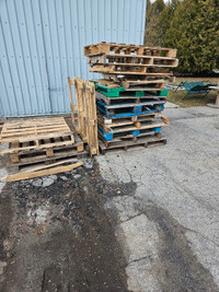 Wood Pallets