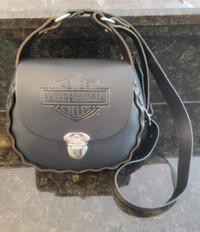 HARLEY-DAVIDSON black leather, hardshell purse *BRAND NEW*