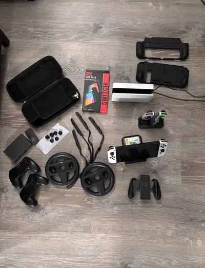 Nintendo switch oled Brand New with accessories. , View more