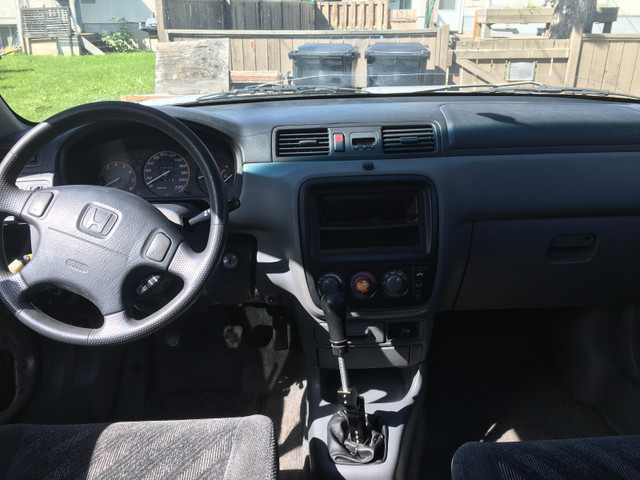 1998 Honda Cr-v 5spd AWD parts missing as-is in Cars & Trucks in Calgary - Image 3