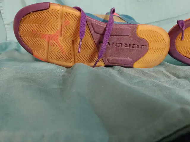 Air Jordan vintage in Men's Shoes in Laval / North Shore - Image 5