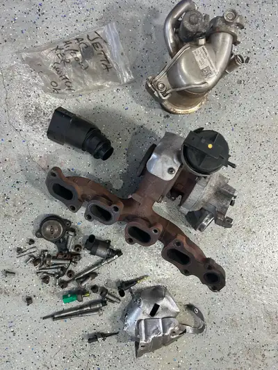 From a 2015 Jetta TDI. Turbo and EGR are working. Comes with all items shown. Removed from the previ...