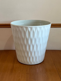 Large Plastic Decorative Flower Pot