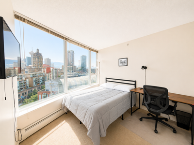 FURNISHED PRIVATE ROOM FOR RENT – DOWNTOWN VANCOUVER Convenient private furnished room for anyone re...