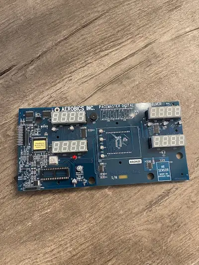 Pacemaster Bronze Silver Basic Treadmill console board. This is for the display board only. Display...