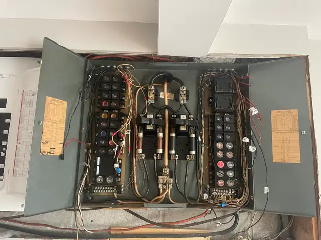 Master electrician597791689839759366
