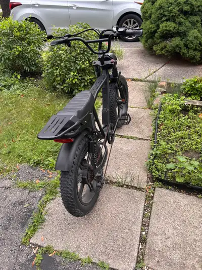 Evoque electric bike 1400$ or best offer 48 Volt battery 70 km on one charge if you only use the bat...