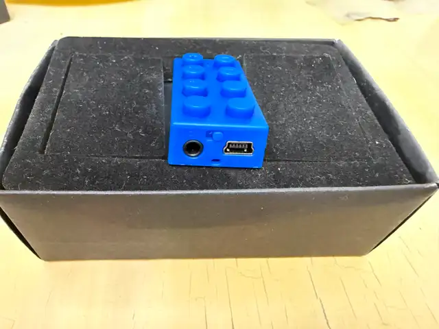 Lego-Style Brick MP3 Player in General Electronics in Markham / York Region - Image 5