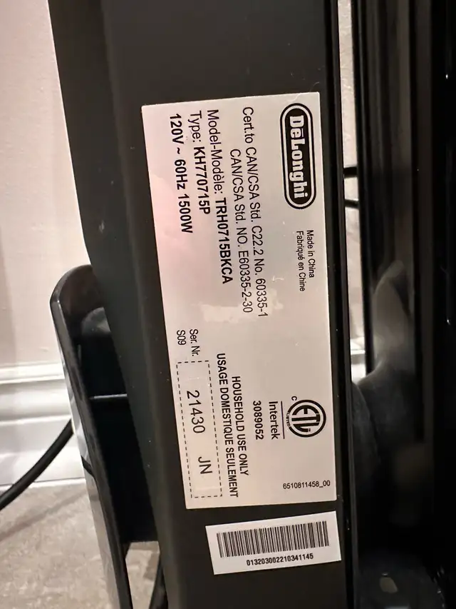 Delonghi 1500-Watt Black Oil-Filled Radiator TRH0715BKCA63295969668355124