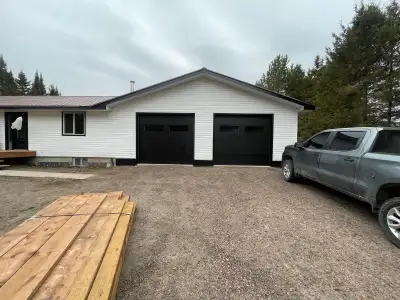 Garage doors for sale install available R20 2” thick fully insulated Canadian made 10 year warranty...