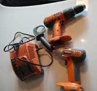 Ridgid Drill/Driver, Impact Driver with battery charger