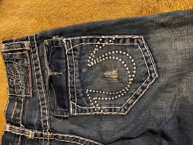 True Religion Joey Super T Jeans in Men's in Edmonton - Image 3