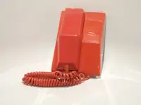 Téléphones vintages ''Contempra''- Vintage rotary phones