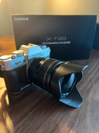 Fujifilm X-T20 with XF18-55mm F2.8-4 lens