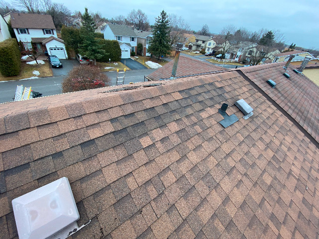 Roofing & Siding Repairs — Leak Diagnosis  — Full Replacement in Roofing in Ottawa - Image 2