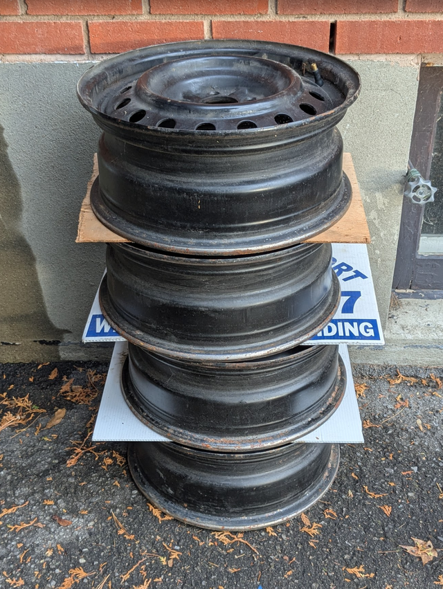 16" steel wheels / rims in Tires & Rims in Ottawa - Image 2
