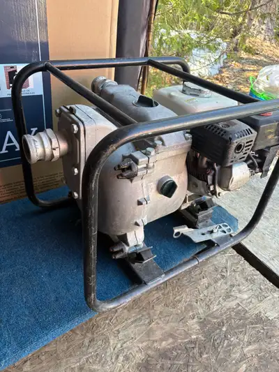 trash pump Honda GX 160 slightly used, View more