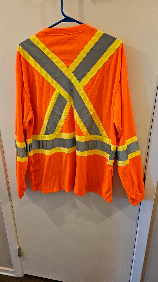 New Viking XL HI VIZ Long Sleeve shirt in Men's in Edmonton - Image 3