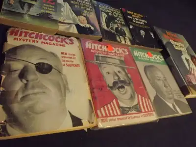 14 HITCHCOCK ITEMS:8 MYSTERY BOOKS&MAGS+6 CLASSIC DVD MOVIES