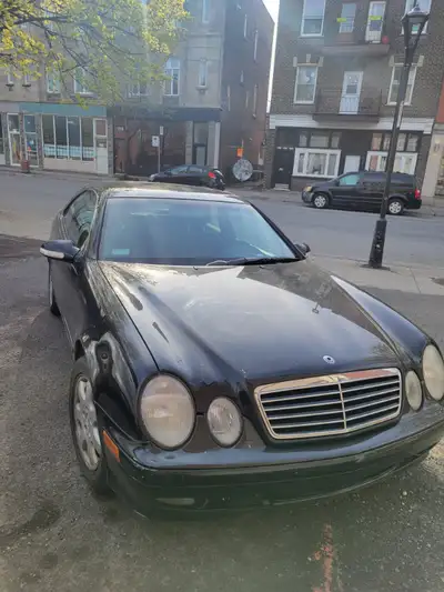 Classic Mercedes-Benz in good condition. Year 2000 CLK 320 Coupe, although it needs a shifter (Cost...