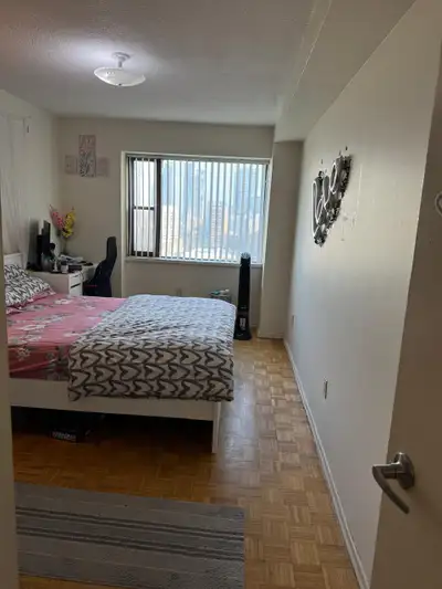 2 months rental available in Toronto Downtown for $1,750/month