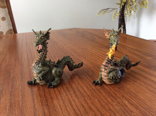 2 figurines de dragons de marque «Papo»,Schleich,  CE dans Jouets et jeux  à Ouest de l’Île - Image 2