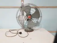1950's General Electric fan, 18", 3spd oscillating