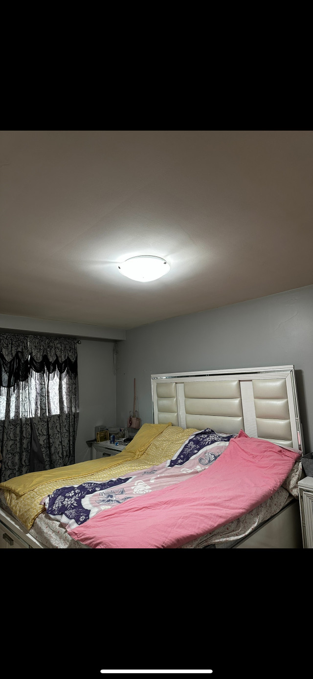 3 bedroom full house for rent north york ! Long Term Rentals City