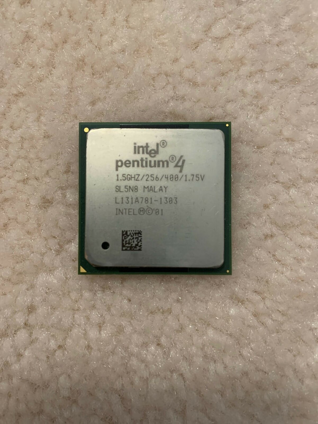 Intel Pentium 4 CPU in System Components in Markham / York Region