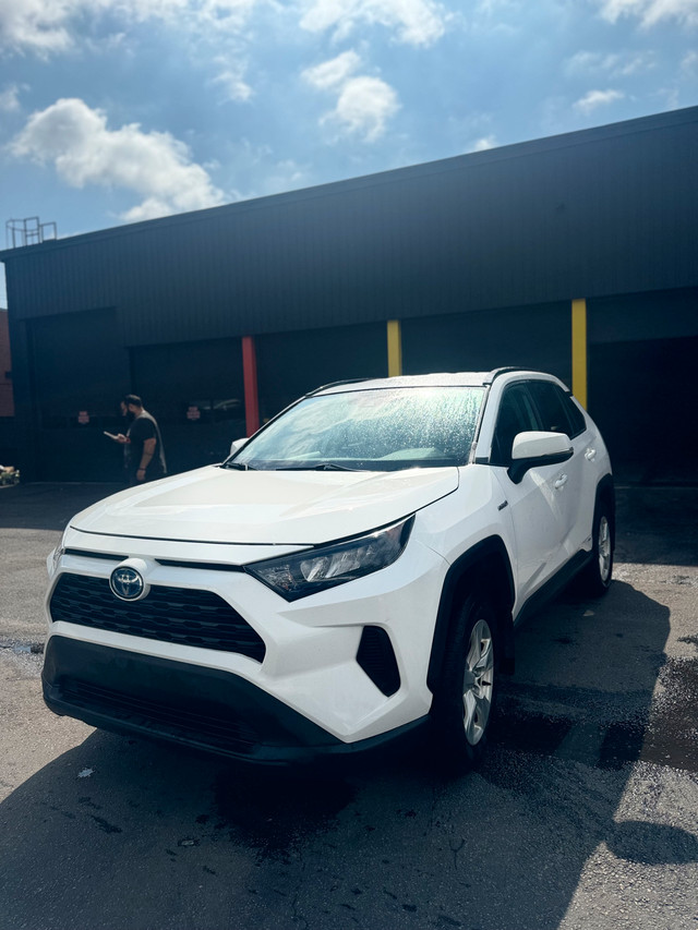 2018 Toyota RAV4  in Cars & Trucks in Mississauga / Peel Region - Image 3