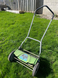 Earthworks Push Reel Mower