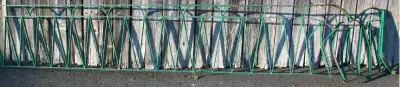 Clôture / rampe / barrière fer forgé 7 pi en bon état +5p brisée, View more