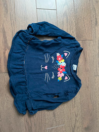 Baby girl long sleeve shirt - size 9 months - Carters