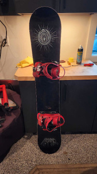 Lib tech snowboard and Ride bindings