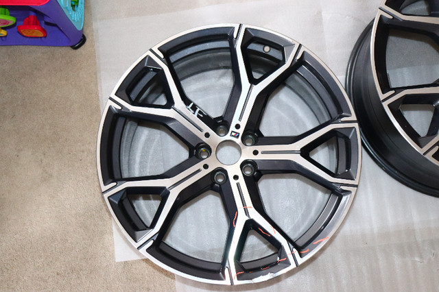 BMW X5 G05 X6 G06 OEM Style 741M 21" wheels ***two in Tires & Rims in Calgary - Image 2