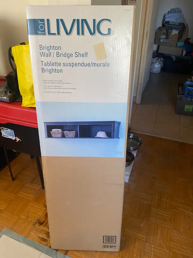 Wall/bridge Shelf in Home Décor & Accents in Markham / York Region - Image 2