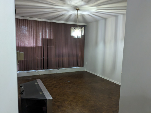 3 bedroom condo for rent in Long Term Rentals in City of Toronto - Image 2