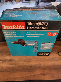 Makita 5/8" hammer drill