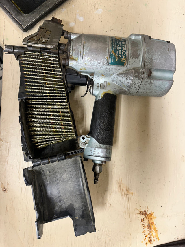 Gun à charpente Hitachi dans Outils électriques  à Longueuil/Rive Sud - Image 4