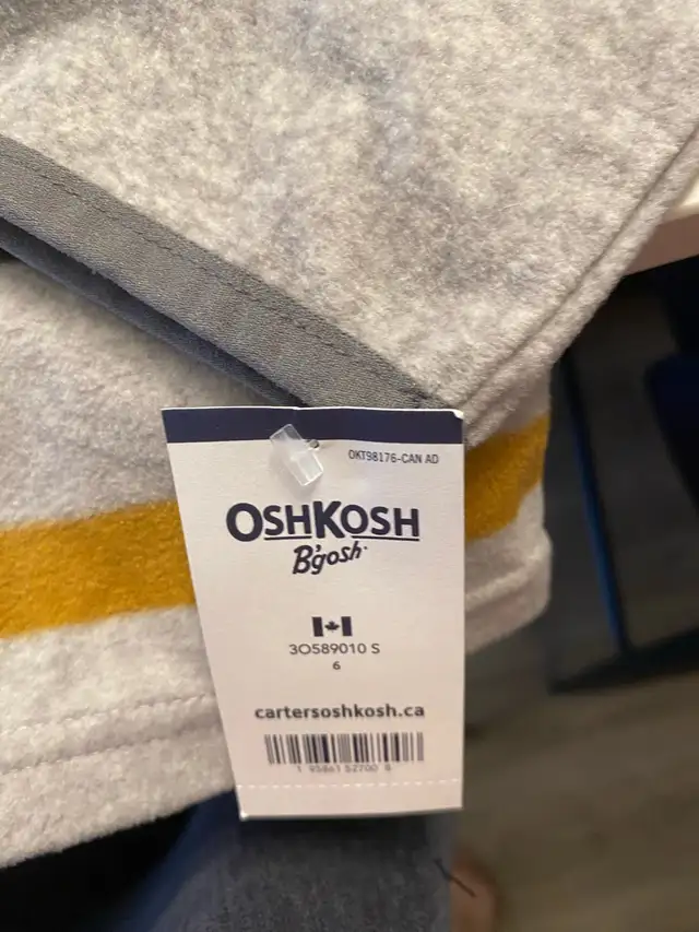 OshKosh Fleece Jacket in Kids & Youth in Annapolis Valley - Image 3
