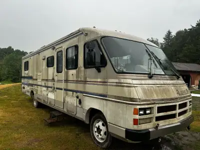 1993 Tiffin Allegro Bay RV – 78,000 Miles – Cummins Engine & Allison Transmission Selling a 1993 Tif...
