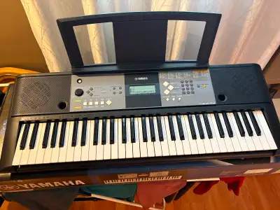 Clavier Yamaha, View more