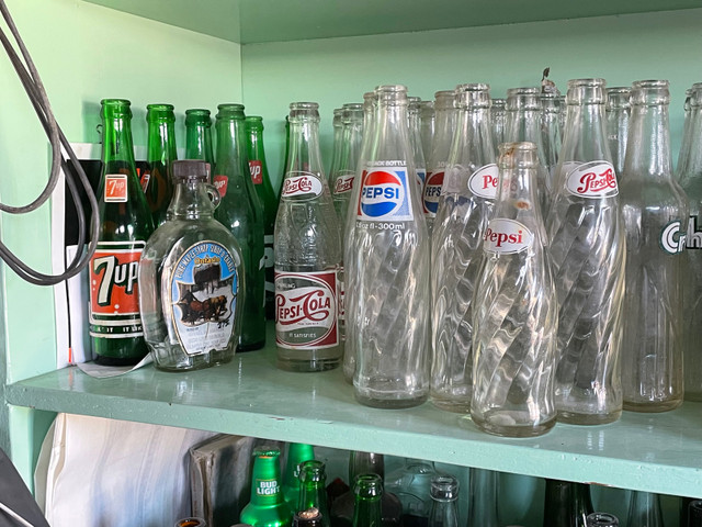 Pop Bottles $3 and up in Hobbies & Crafts in Regina - Image 3