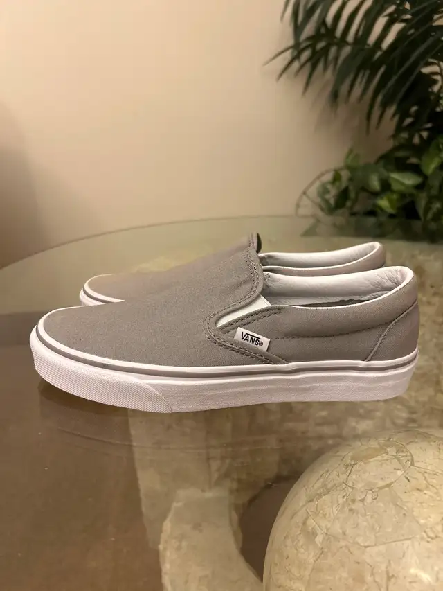 Brand New Vans Classic Slip On in Women's - Shoes in Calgary - Image 5