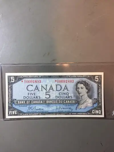 Billet de 5 $ Canadien 1954 . Billet de remplacement " ASTERISK" . Super beau billet très propre . C...