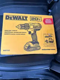 Dewalt drill kit -NEW