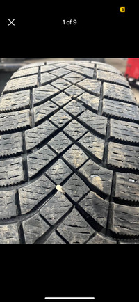 3 pneus d’hiver  Pirelli ICE ZERO FR 185/65/15. Usure 9/32e❄️